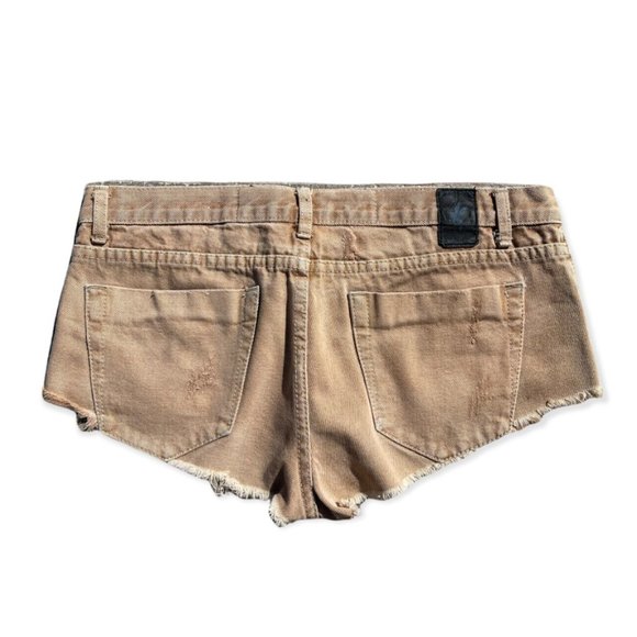 One Teaspoon Tan Jean shorts size 28 - Picture 2 of 3